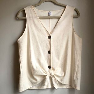 Cream Tie-Hem Sleeveless Buttoned Cropped Top